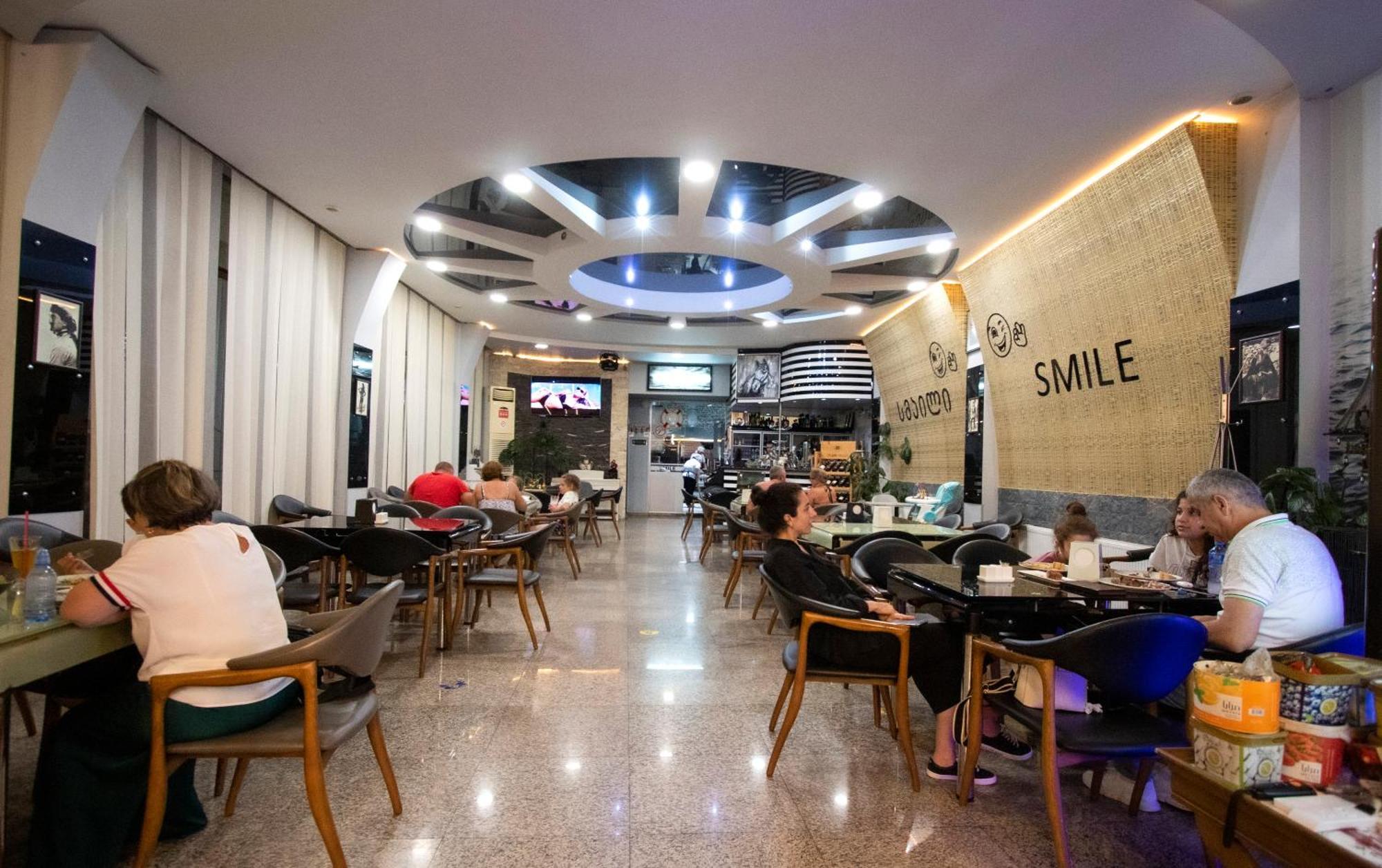 Hotel Smile Kobuleti Dış mekan fotoğraf