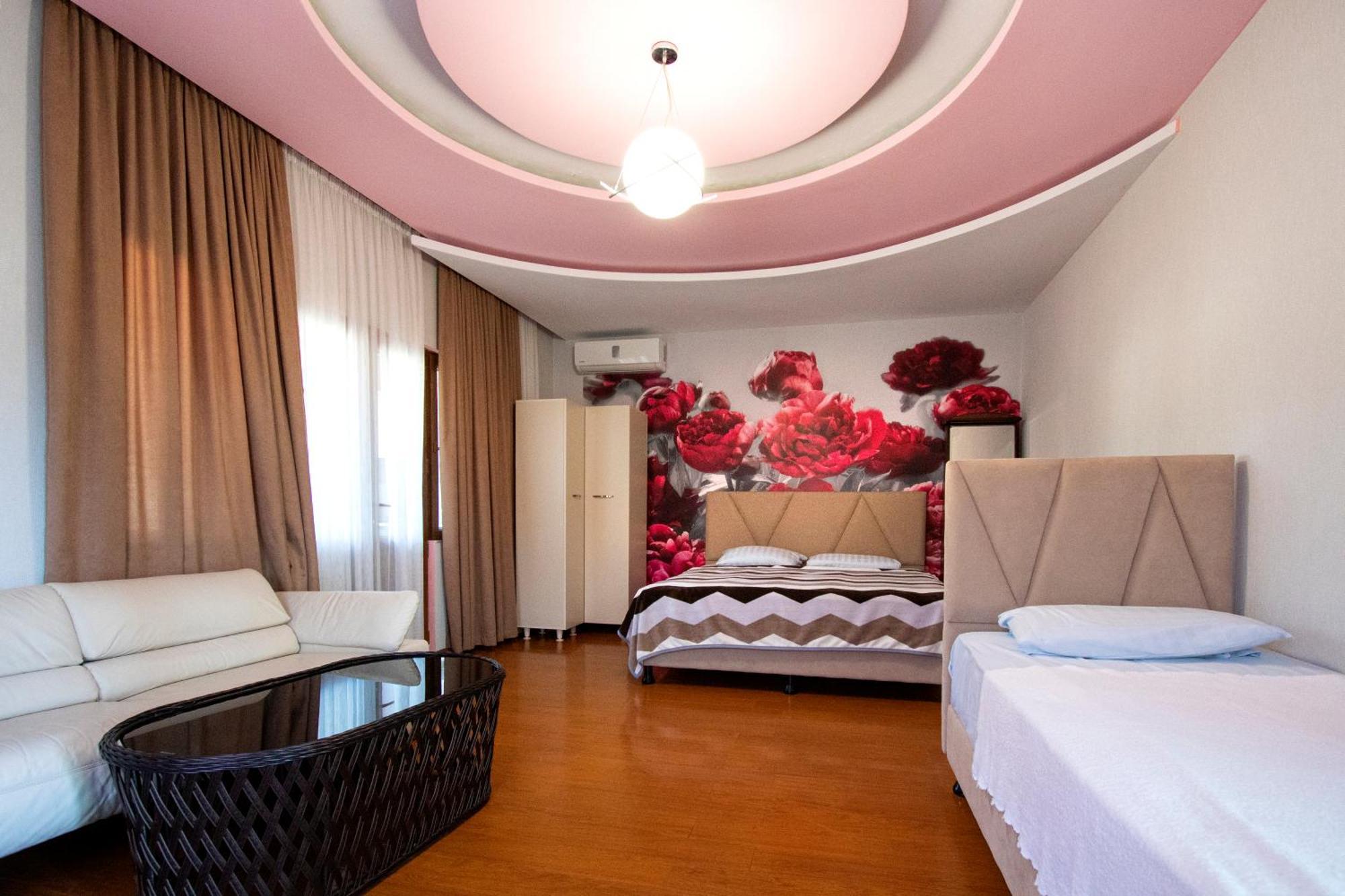 Hotel Smile Kobuleti Dış mekan fotoğraf